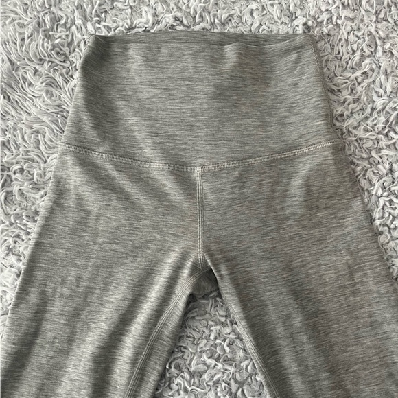 Lululemon High-Rise Align Leggings 23” 💕 || (NWOT) - Picture 2 of 4